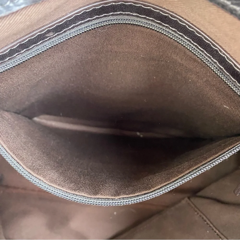 Kenneth Cole Reaction Chocolate Brown Leather Briefcase/Messenger Bag